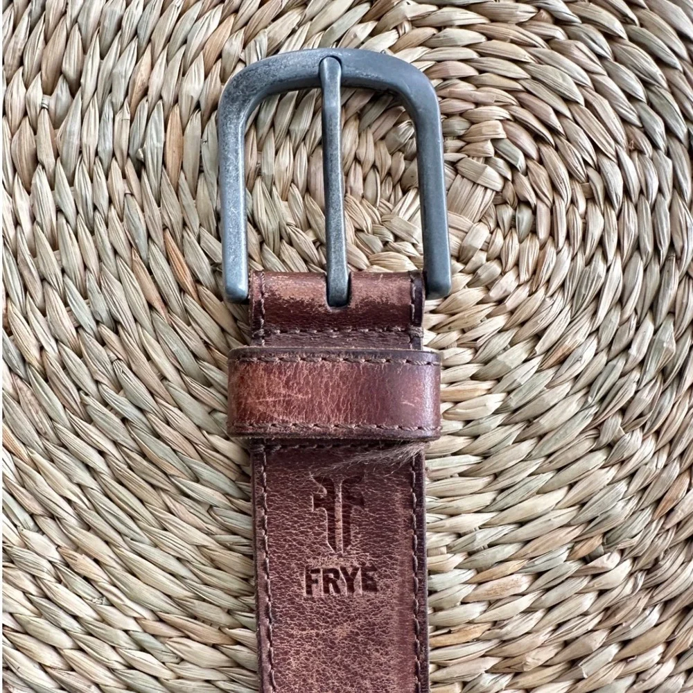 Frye DC947C Brown Genuine Leather Belt Size 38 Distressed 1.5